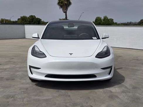 Used 2022 Tesla Model 3 RWD image 3