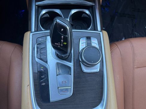 Used 2016 BMW 740i RWD image 51