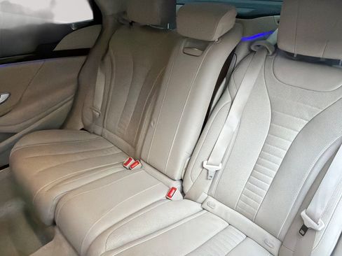 Used 2020 Mercedes-Benz S 560 Sedan image 26