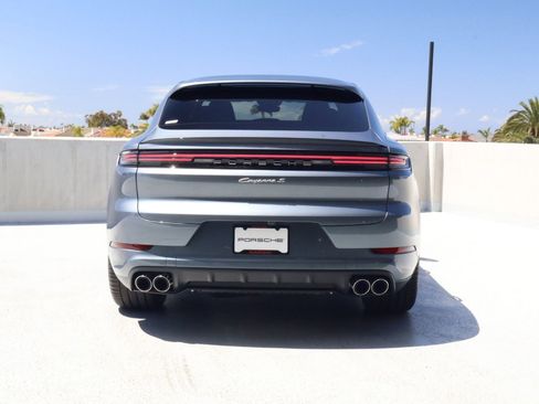 New 2026 Porsche Cayenne S AWD/4WD image 10