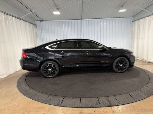 Used 2016 Chevrolet Impala LT FWD image 10