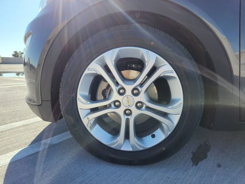 Used 2019 Chevrolet Bolt LT image 11