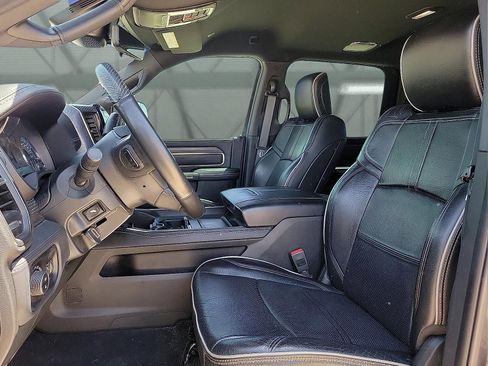 Used 2021 RAM 2500 Limited AWD/4WD image 12