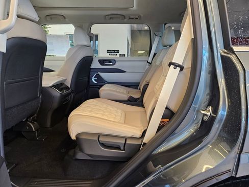 New 2026 Nissan Armada Platinum image 27