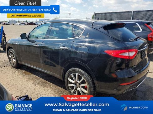 Used 2017 Maserati Levante w/ Luxury Package AWD/4WD image 3