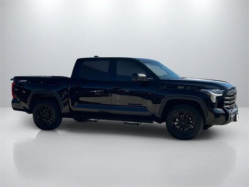 Used 2023 Toyota Tundra SR5 image 4