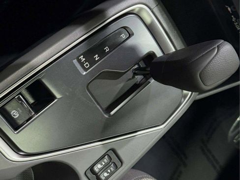 Used 2024 Subaru Crosstrek 2.0i Premium image 27