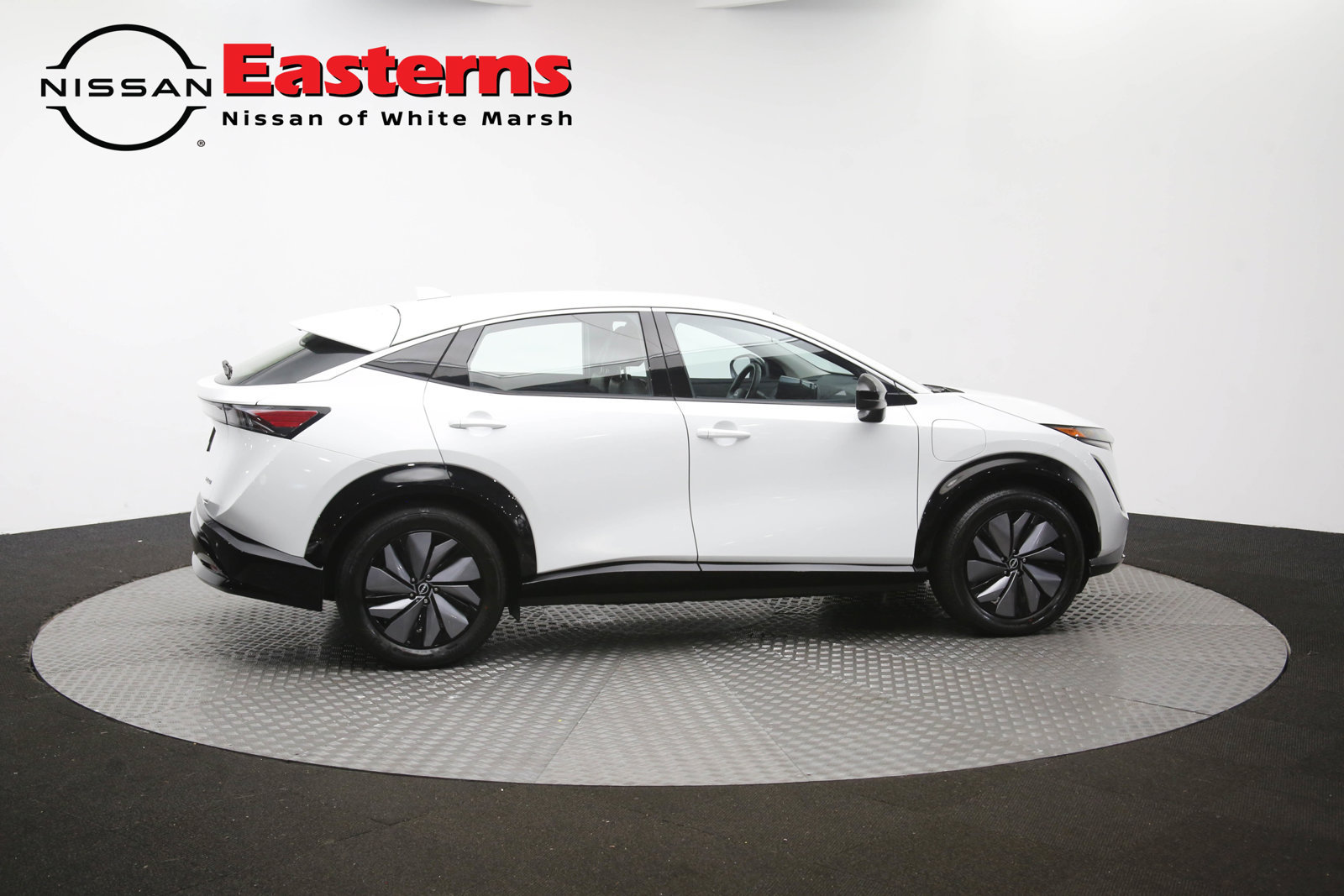 Used 2024 Nissan Ariya FWD image 49