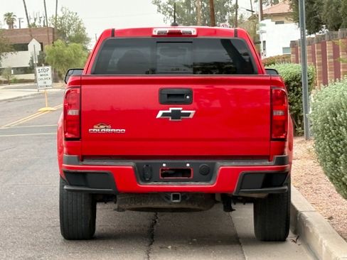 Used 2015 Chevrolet Colorado Z71 RWD image 5