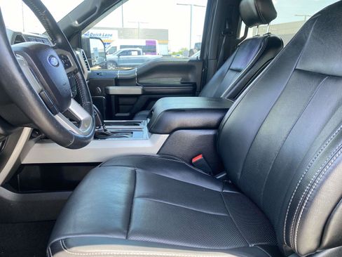 Certified 2020 Ford F150 Lariat RWD image 15