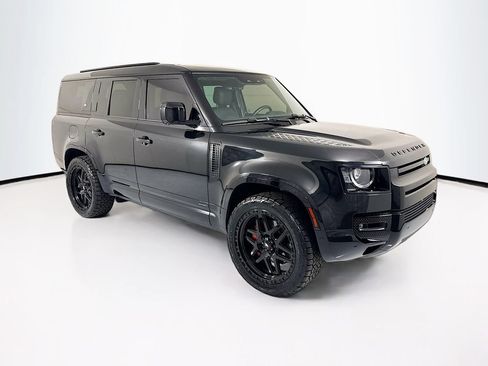 Certified 2023 Land Rover Defender 130 X AWD/4WD image 3