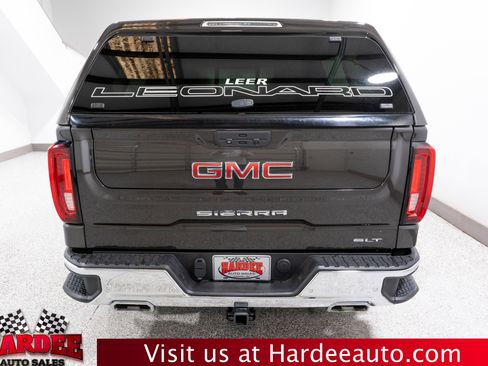 Used 2021 GMC Sierra 1500 SLT w/ SLT Premium Plus Package image 4