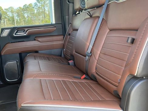 Used 2024 GMC Sierra 2500 Denali Ultimate image 23