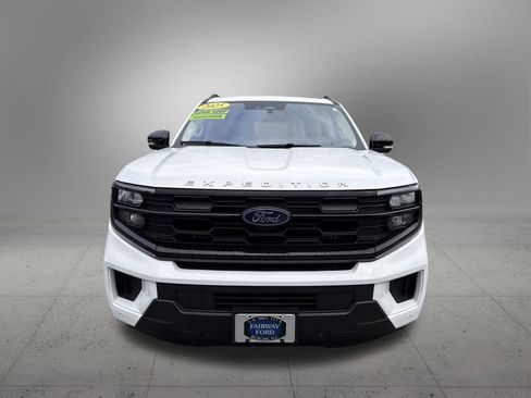 Used 2025 Ford Expedition Active image 7