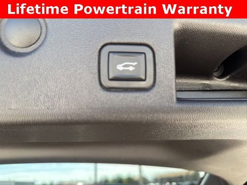 Used 2024 Chevrolet Equinox LT image 14