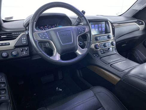 Certified 2018 GMC Yukon Denali w/ Denali Ultimate Package image 2