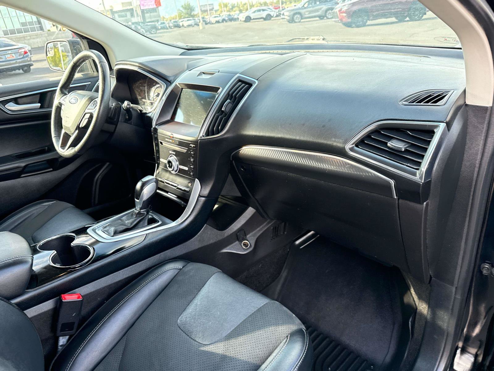 Used 2018 Ford Edge Sport w/ Technology Package AWD/4WD image 18