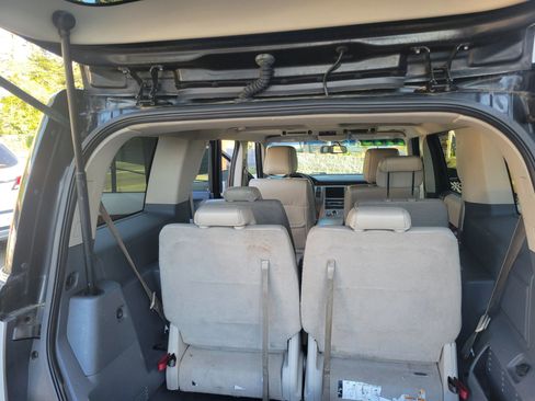 Used 2009 Ford Flex Limited FWD image 13