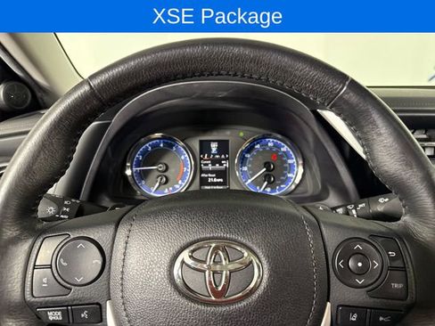 Used 2017 Toyota Corolla XSE FWD image 10