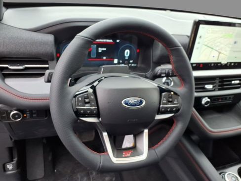 New 2026 Ford Explorer ST image 21