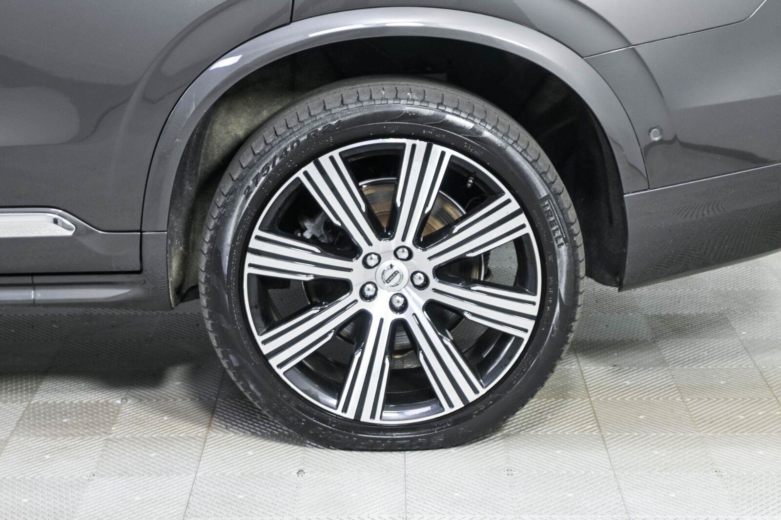 Certified 2024 Volvo XC90 T8 Ultimate w/ Lounge Package AWD/4WD image 39