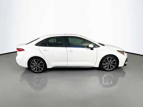 Used 2021 Toyota Corolla SE w/ SE Premium Package image 8