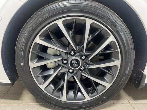 Used 2022 Hyundai Sonata Limited image 7