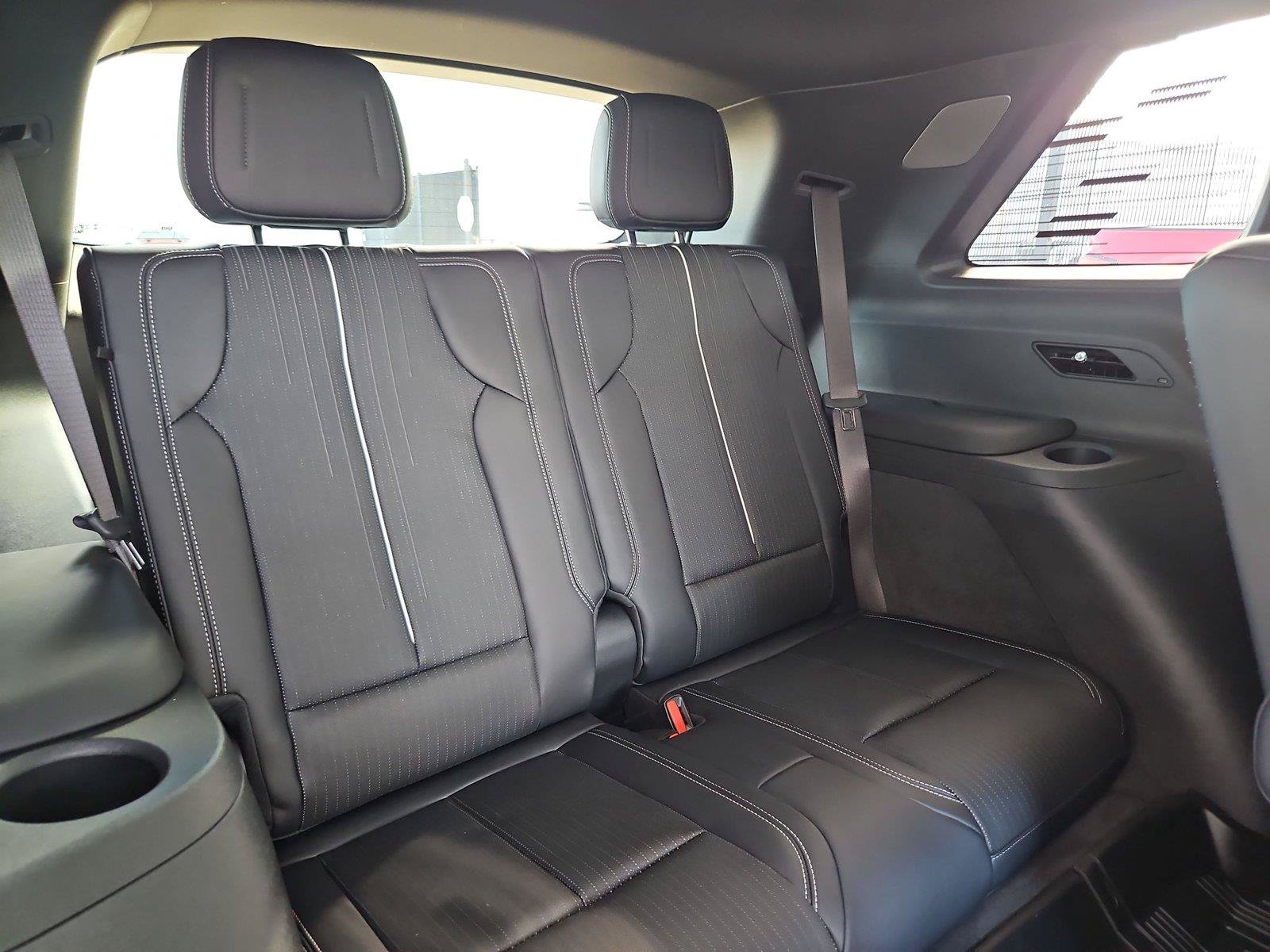 Used 2026 Cadillac Vistiq Sport w/ LPO, Floor Liner Package AWD/4WD image 30