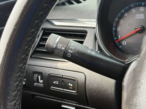 Used 2019 Chevrolet Impala Premier FWD image 28