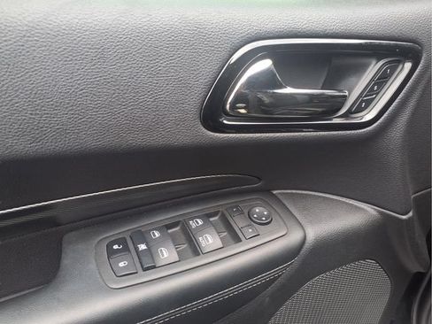 Used 2022 Dodge Durango GT AWD/4WD image 16