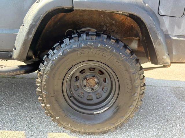 Used 2001 Jeep Cherokee Sport AWD/4WD image 31