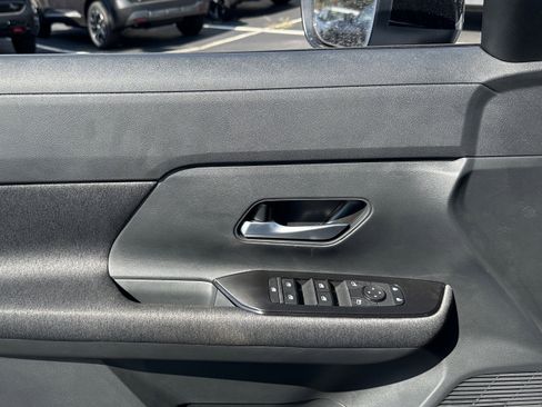 New 2026 Nissan Kicks SV w/ Cold Weather Package image 2