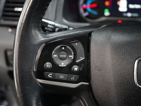 Used 2022 Honda Pilot Touring image 23