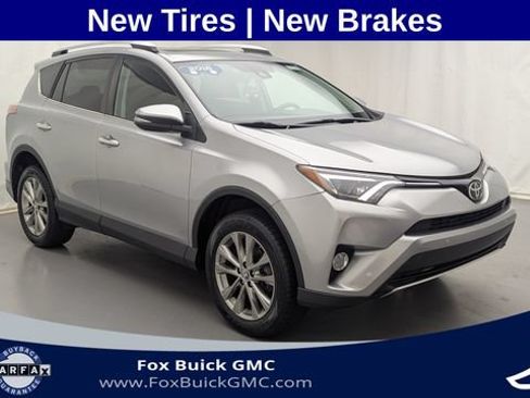 Used 2016 Toyota RAV4 Limited AWD/4WD image 4