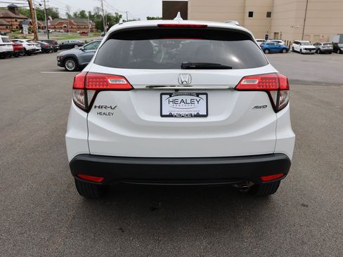 Used 2021 Honda HR-V EX image 6