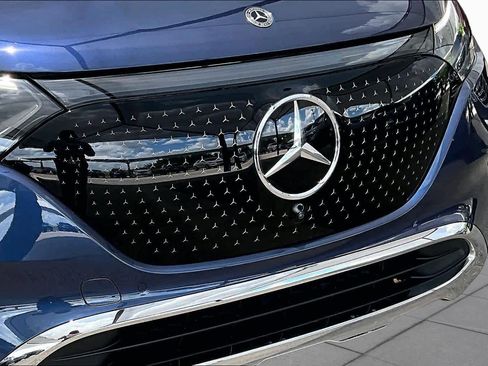 Used 2023 Mercedes-Benz EQE 350+ SUV image 29