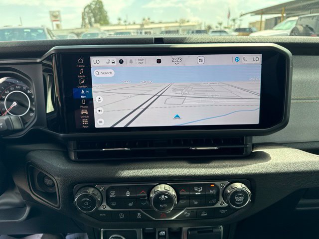 New 2026 Jeep Gladiator Sport AWD/4WD image 12