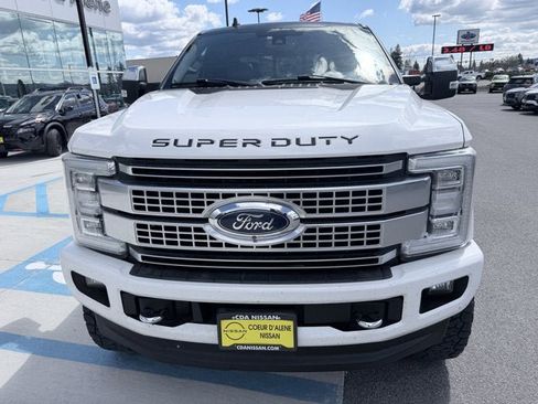 Used 2019 Ford F250 Platinum w/ Platinum Ultimate Package AWD/4WD image 7