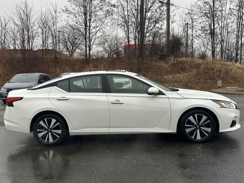 Used 2022 Nissan Altima 2.5 SL image 4