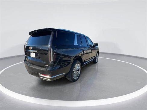 Used 2025 Cadillac Escalade Premium Luxury w/ Touring Package image 8