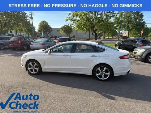 Used 2014 Ford Fusion SE w/ Equipment Group 202A image 7