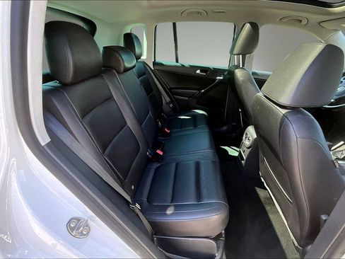 Used 2017 Volkswagen Tiguan Wolfsburg Edition AWD/4WD image 25