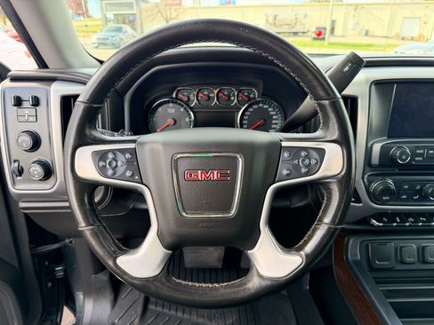 Used 2018 GMC Sierra 1500 SLT w/ SLT Premium Package image 16