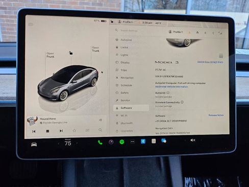 Used 2022 Tesla Model 3 image 3
