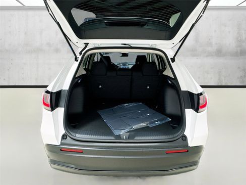 New 2026 Honda HR-V LX image 22