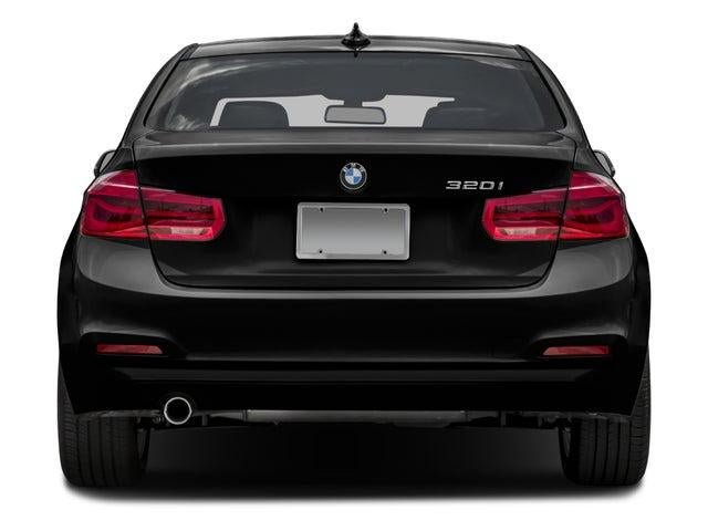 Used 2016 BMW 320i Sedan RWD image 5