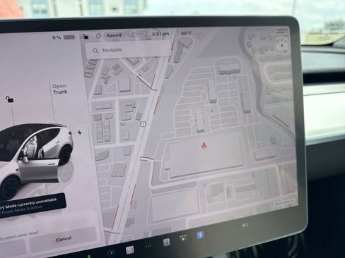 Used 2023 Tesla Model Y Long Range AWD/4WD image 18