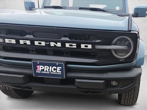 Used 2021 Ford Bronco Outer Banks image 9