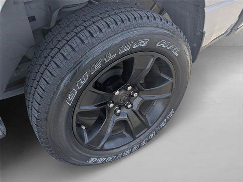 Used 2023 RAM 1500 Big Horn AWD/4WD image 20