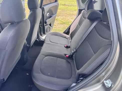 Used 2018 Kia Soul w/ Convenience Package FWD image 14